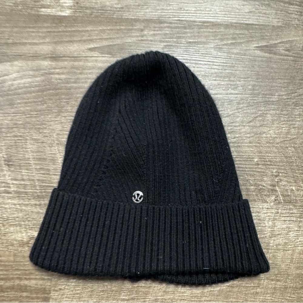 Lululemon Black Knit Beanie